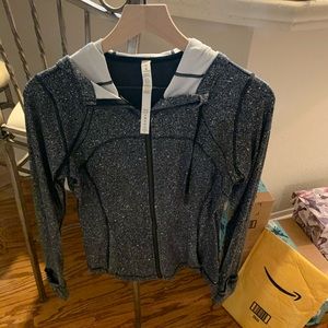 Lululemon Jacket - Size 10